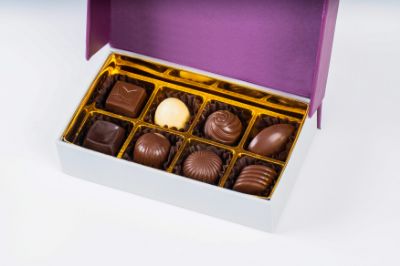 صورة علبة شوكولاته البونبون - 8 قطعة